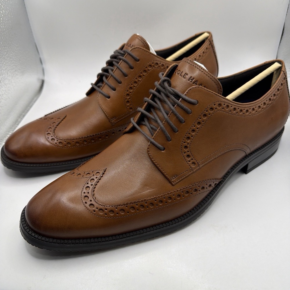 COLE HAAN Shoes Mens Me Wing Oxford Lace up Comfortable‎ GRAND 360. Size 8M New.